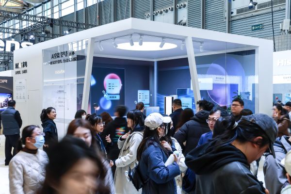 海信空调荣获AWE两项大奖,打造世界杯沉浸式看球神器 海信空调荣获AWE两项大奖,打造世界杯沉浸式看球神器