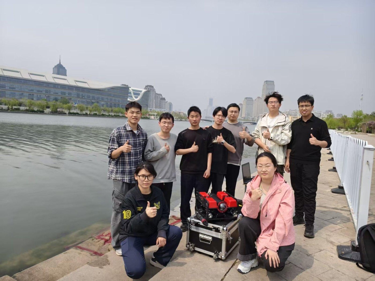 渤海浑水里，高职学子让焊缝&rdquo;看得见&rdquo;替潜水员&ldquo;摸&rdquo;焊缝